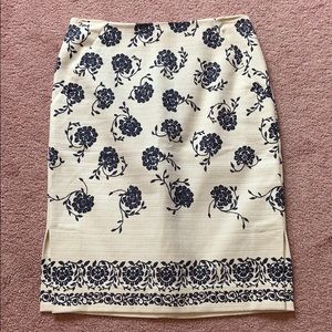 Loft skirt